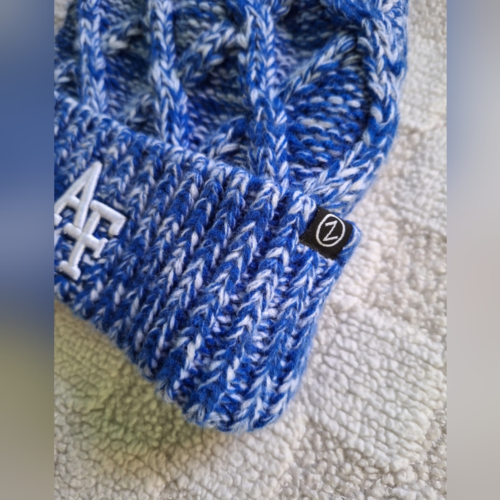 Zephyr Blue and White Knit Pom-Pom Hat for Kids - Picture 3 of 5